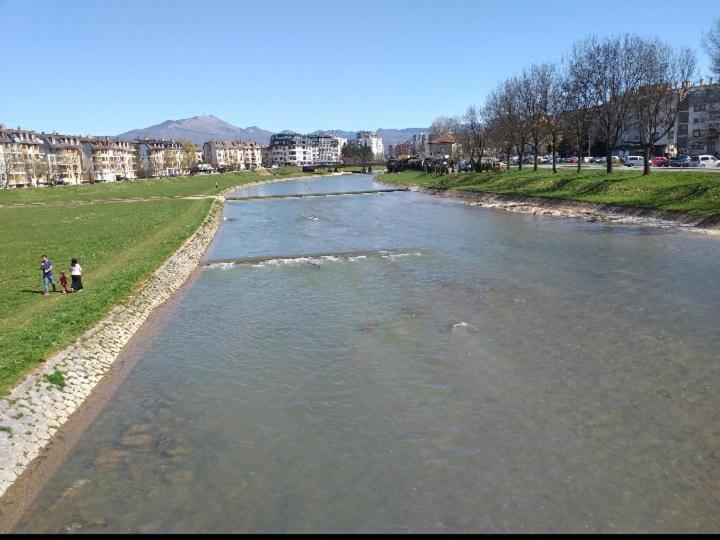 Trosoban Apartman Sarajevo, Ilidza Centar 外观 照片