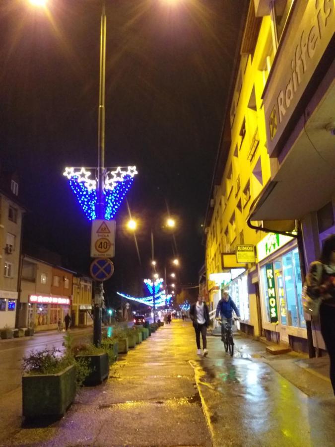 Trosoban Apartman Sarajevo, Ilidza Centar 外观 照片