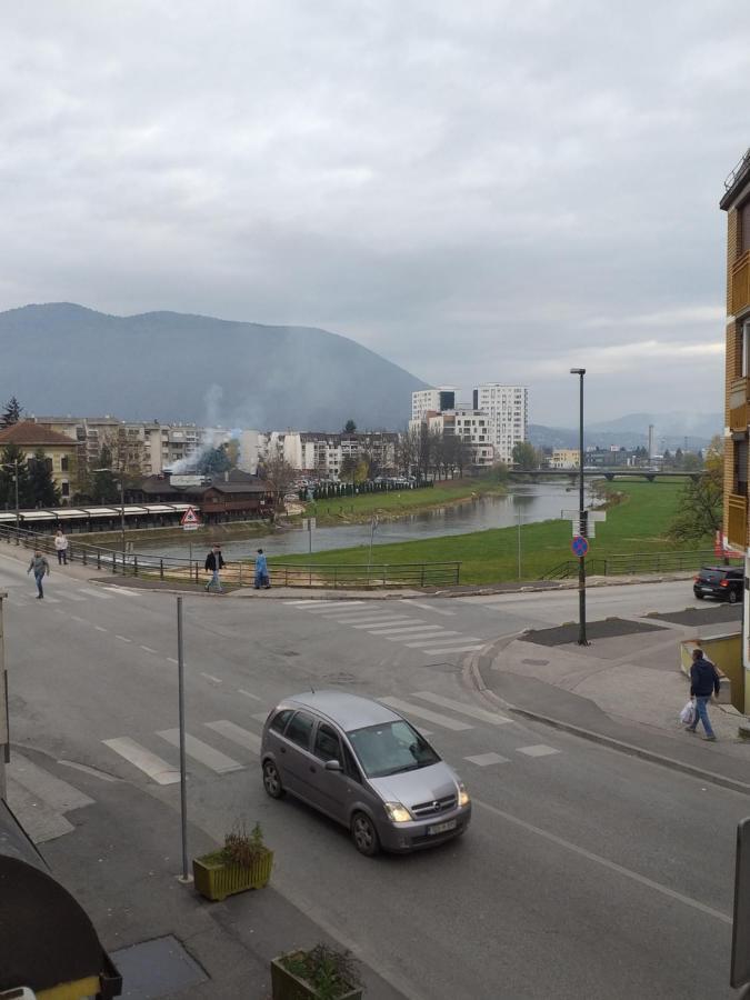 Trosoban Apartman Sarajevo, Ilidza Centar 外观 照片