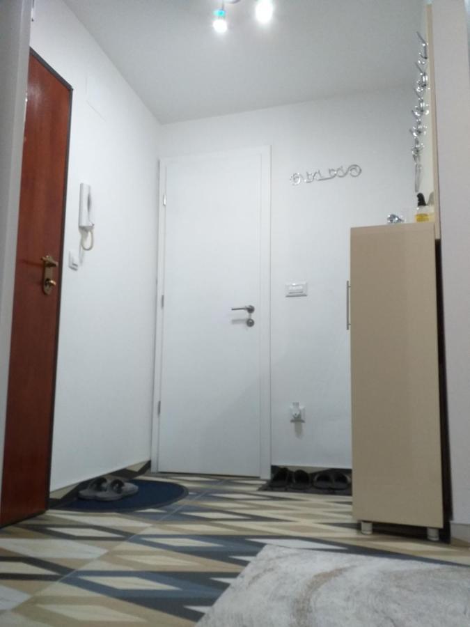 Trosoban Apartman Sarajevo, Ilidza Centar 外观 照片