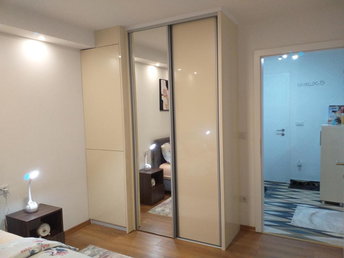 Trosoban Apartman Sarajevo, Ilidza Centar 外观 照片